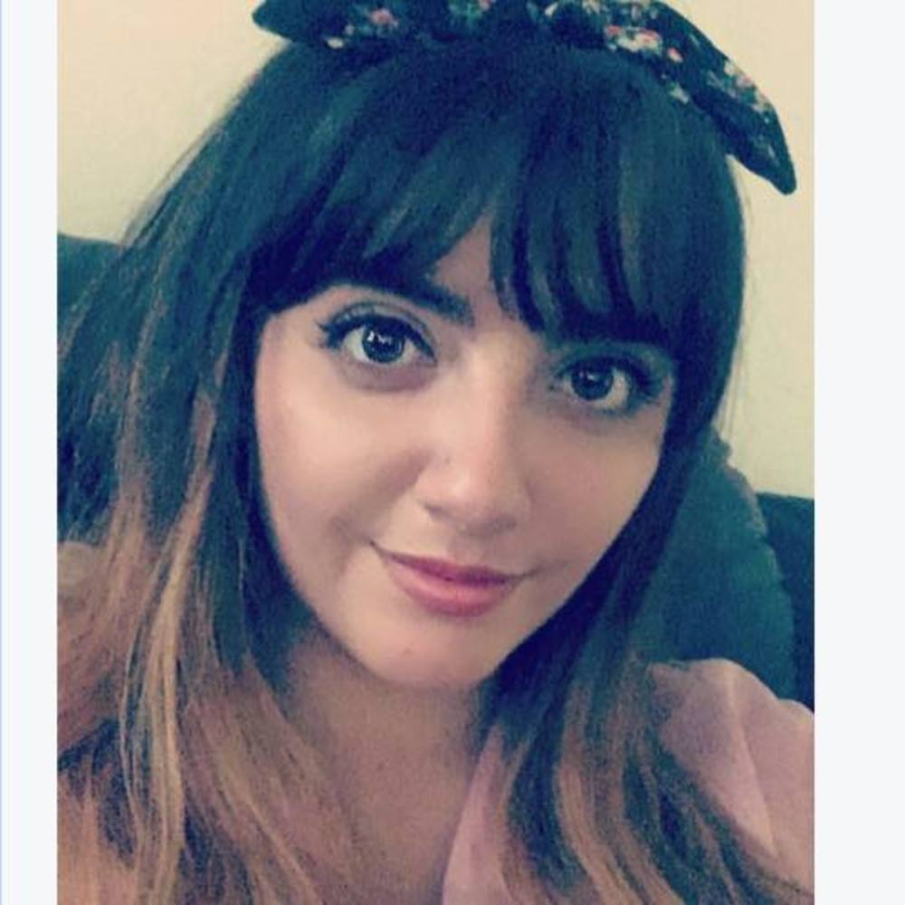 Meet your Posher, Isabel